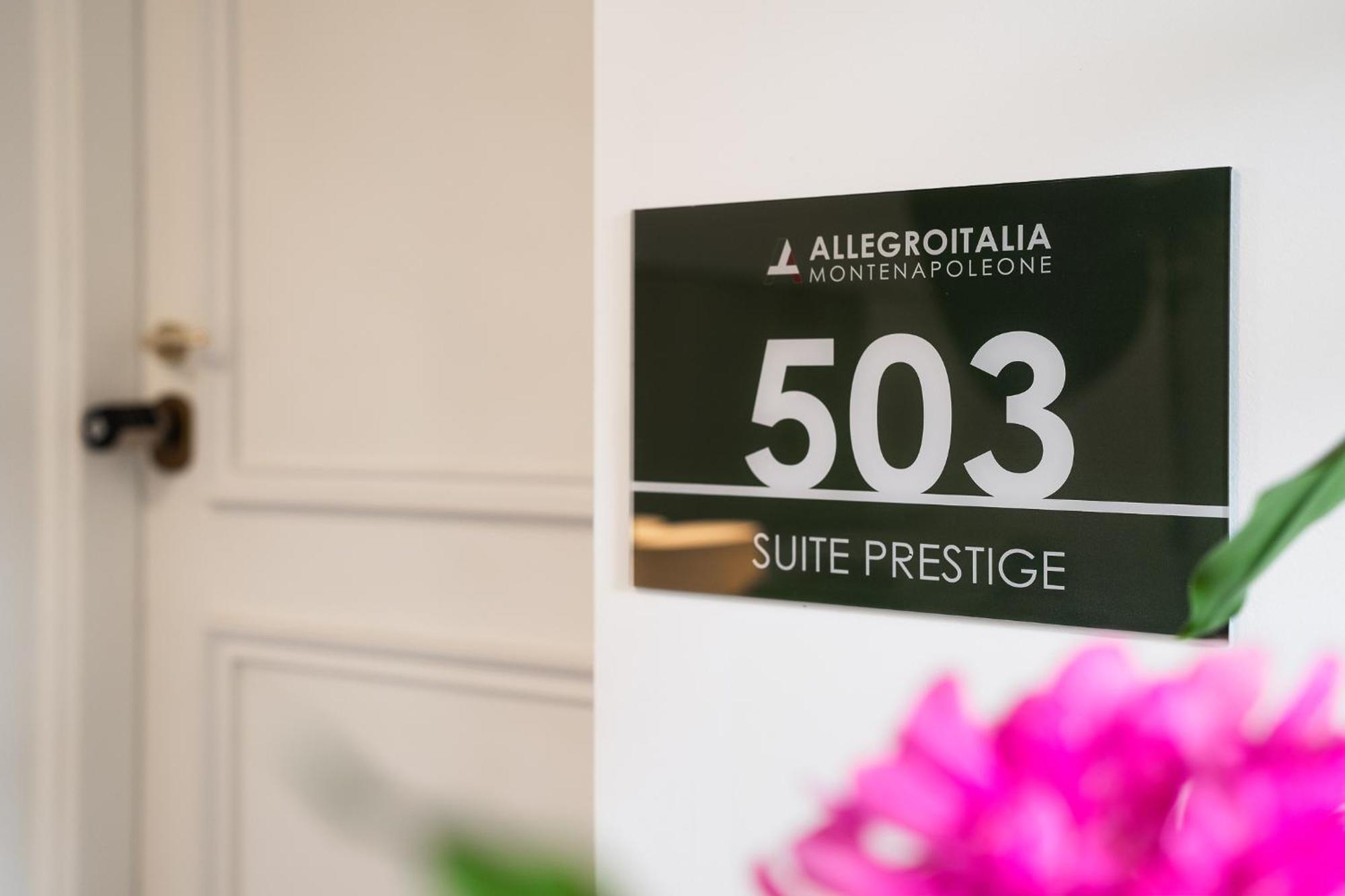 Allegroitalia Penthouse Montenapoleone Appartamento *